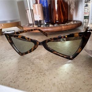 Funky Vibe Fashion Glasses